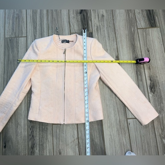 Karl Lagerfeld Pink Textured Blazer Size 10 - Picture 2 of 10